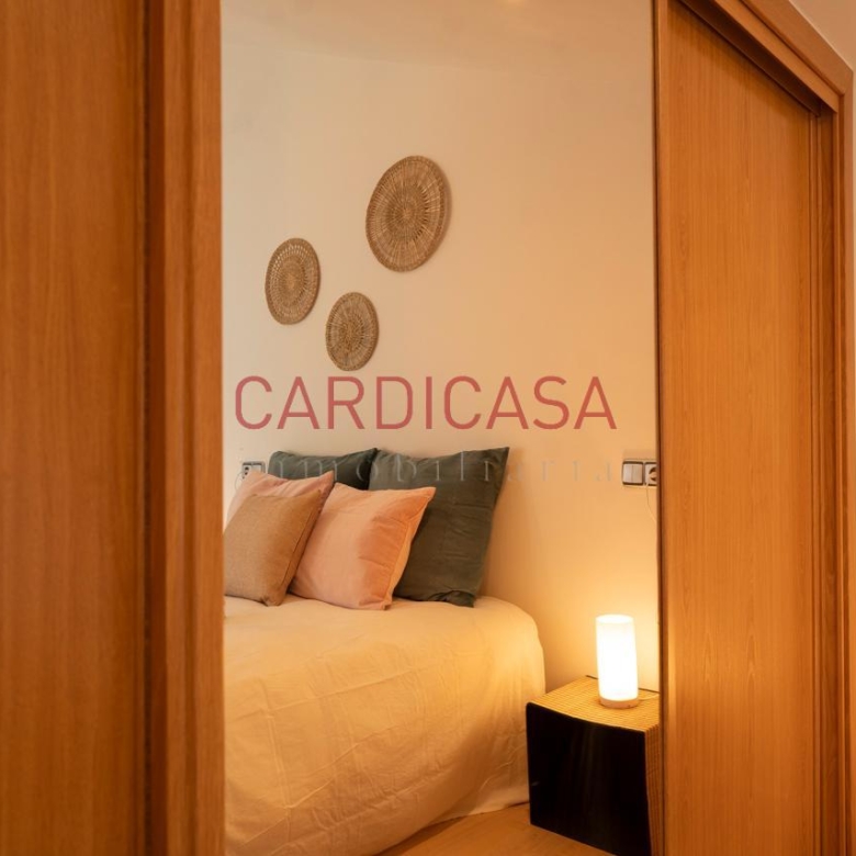 Chalet listo para entrar a vivir en urbanización privada con piscina, zonas deportivas y amplios espacios para disfrutar