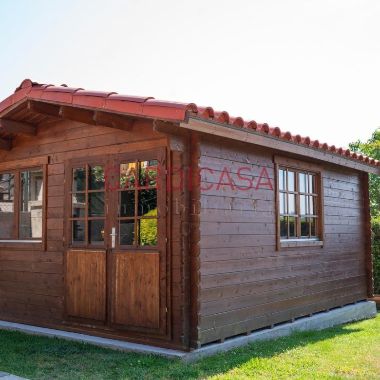 Chalet listo para entrar a vivir en urbanización privada con piscina, zonas deportivas y amplios espacios para disfrutar