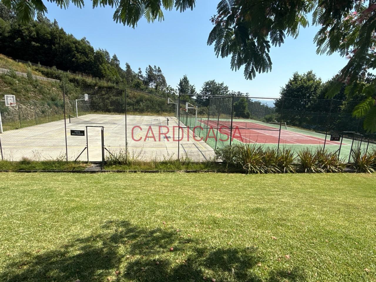 178240820594500045209_178180284836 Chalet listo para entrar a vivir en urbanización privada con piscina, zonas deportivas y amplios espacios para disfrutar