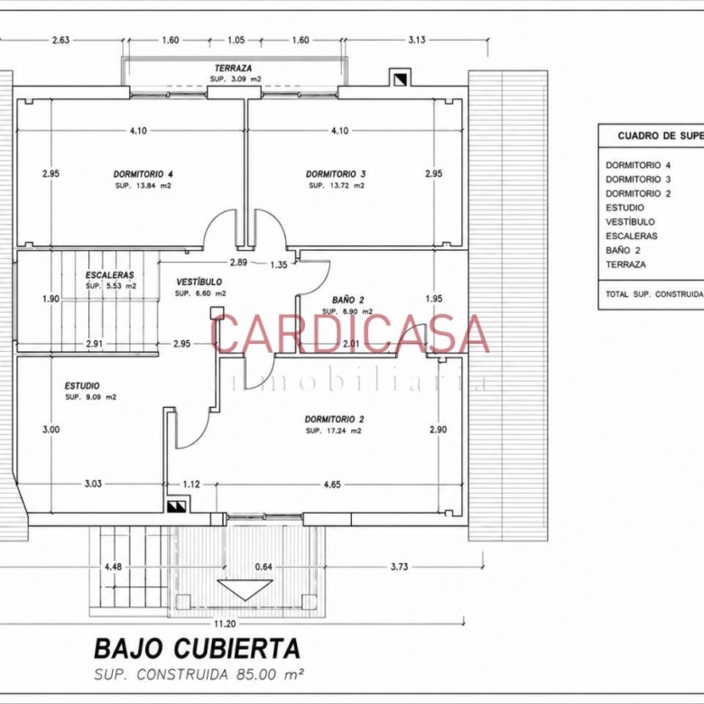 Chalet listo para entrar a vivir en urbanización privada con piscina, zonas deportivas y amplios espacios para disfrutar