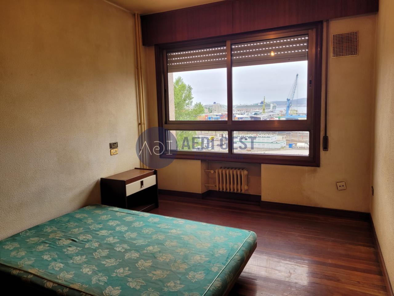 178241261084900171936_178241095322 Piso en VIGO