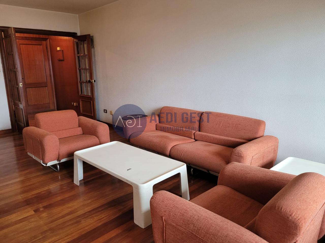 178241261579100171936_178241096938 Piso en VIGO