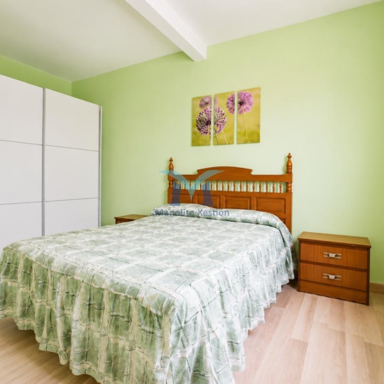 SE VENDE CASA CON JARDÍN Y VISTAS AL MAR EN MUXÍA (A CORUÑA)