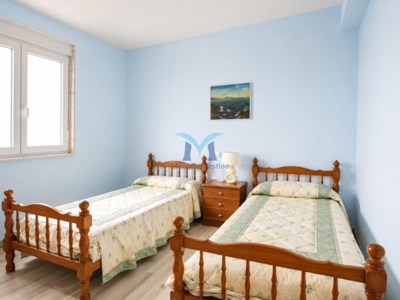 SE VENDE CASA CON JARDÍN Y VISTAS AL MAR EN MUXÍA (A CORUÑA)