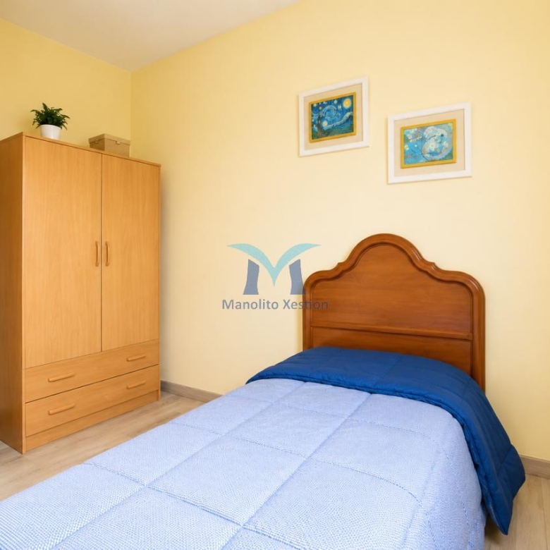 SE VENDE CASA CON JARDÍN Y VISTAS AL MAR EN MUXÍA (A CORUÑA)