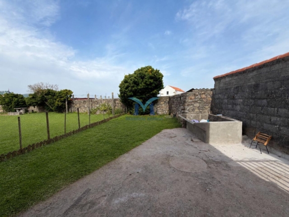 SE VENDE CASA CON JARDÍN Y VISTAS AL MAR EN MUXÍA (A CORUÑA)