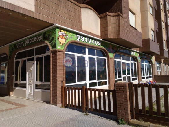 Local en alquiler en la zona de la zona Palomera, Avenida Universidad