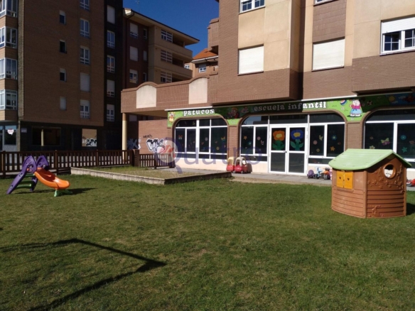 Local en alquiler en la zona de la zona Palomera, Avenida Universidad