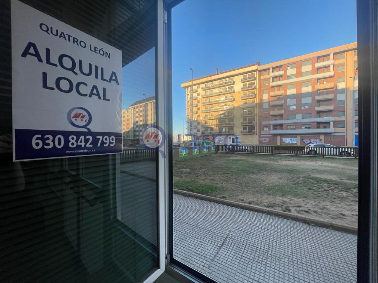 Local en alquiler en la zona de la zona Palomera, Avenida Universidad