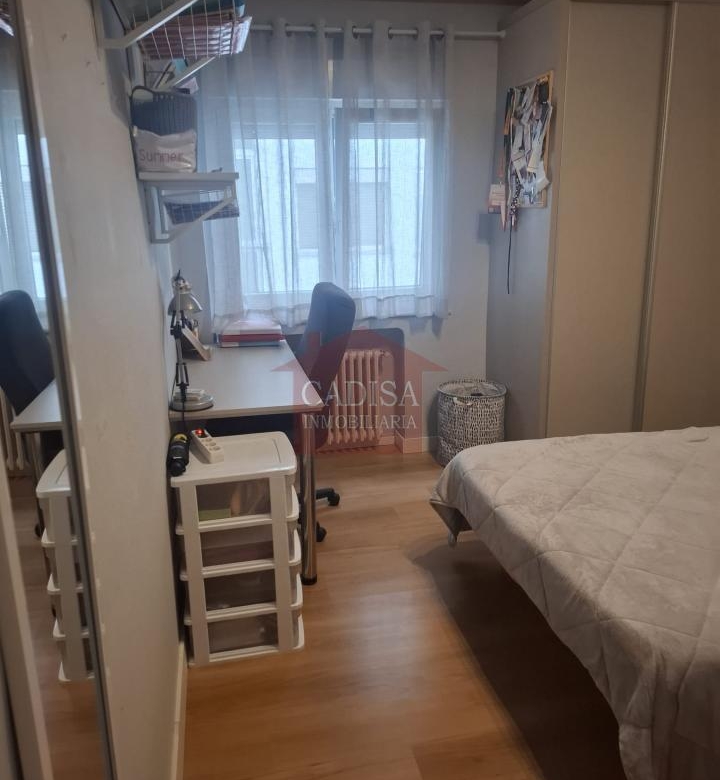 ALQUILER DE PISO PARA ESTUDIANTES,CÉNTRICO.REF:10627