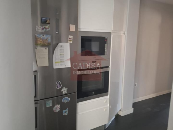 ALQUILER DE PISO PARA ESTUDIANTES,CÉNTRICO.REF:10627