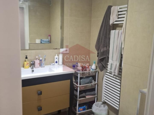 ALQUILER DE PISO PARA ESTUDIANTES,CÉNTRICO.REF:10627