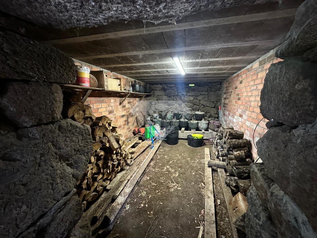 VENTA EN A CAÑIZA