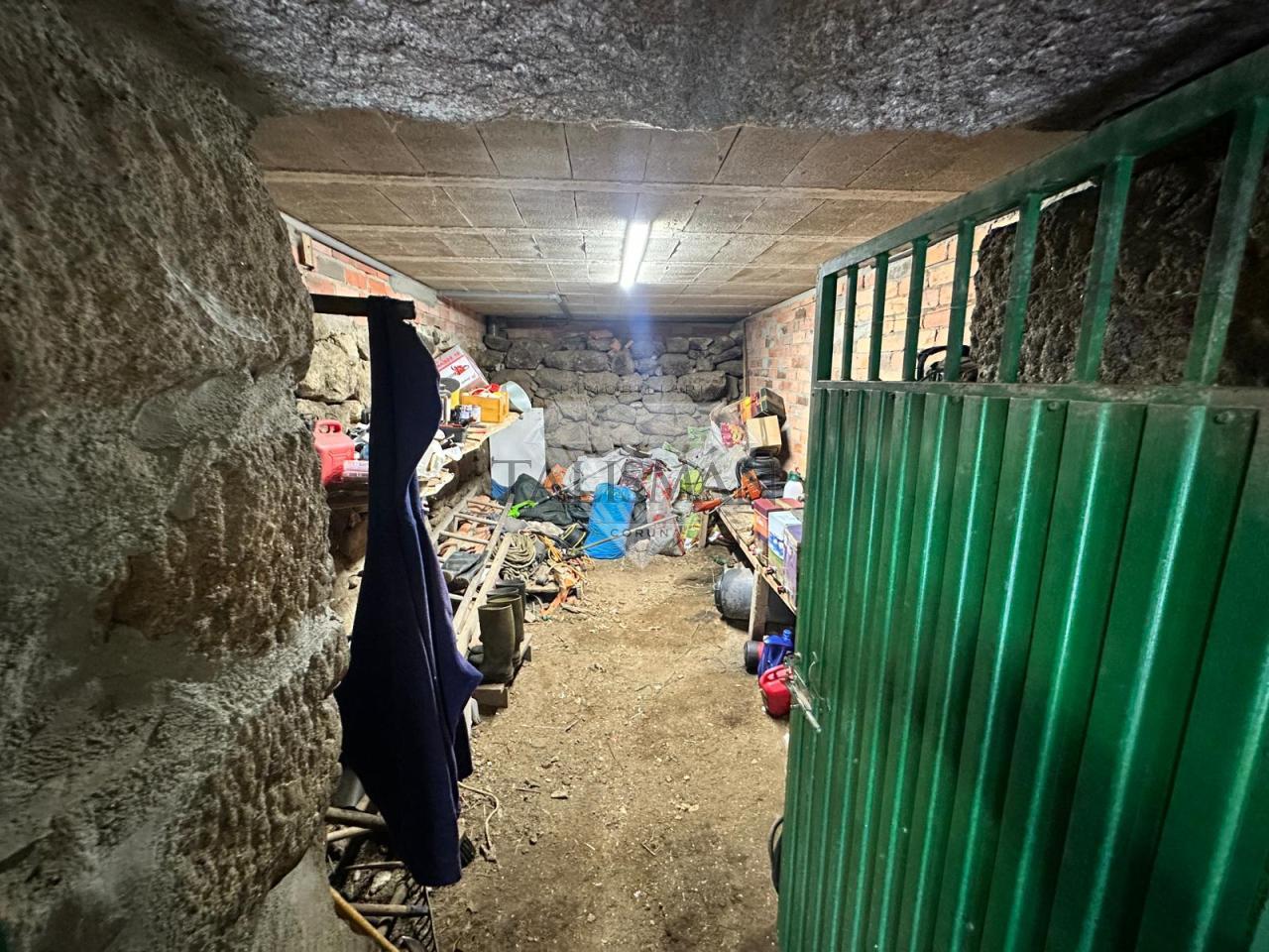 VENTA EN A CAÑIZA