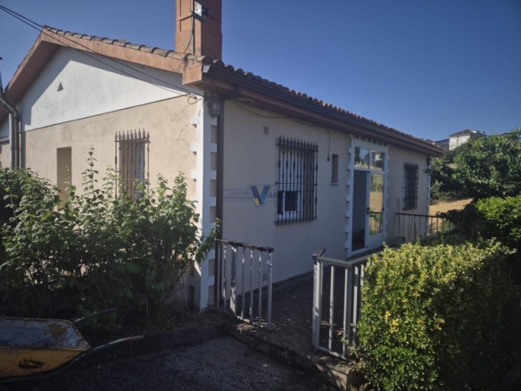 Casa en San Cibrao das Viñas