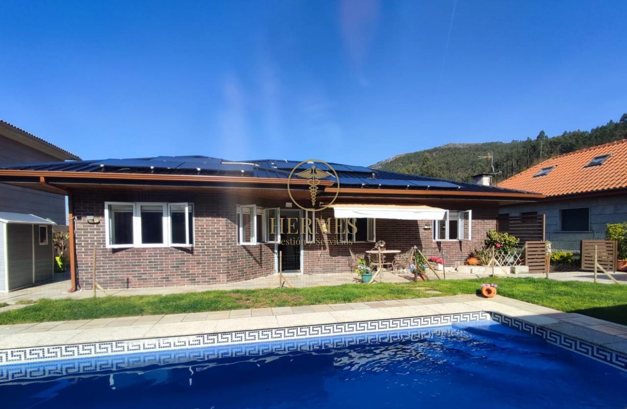 Chalet con piscina, Urbanizacion San Antoniño, Mos!!