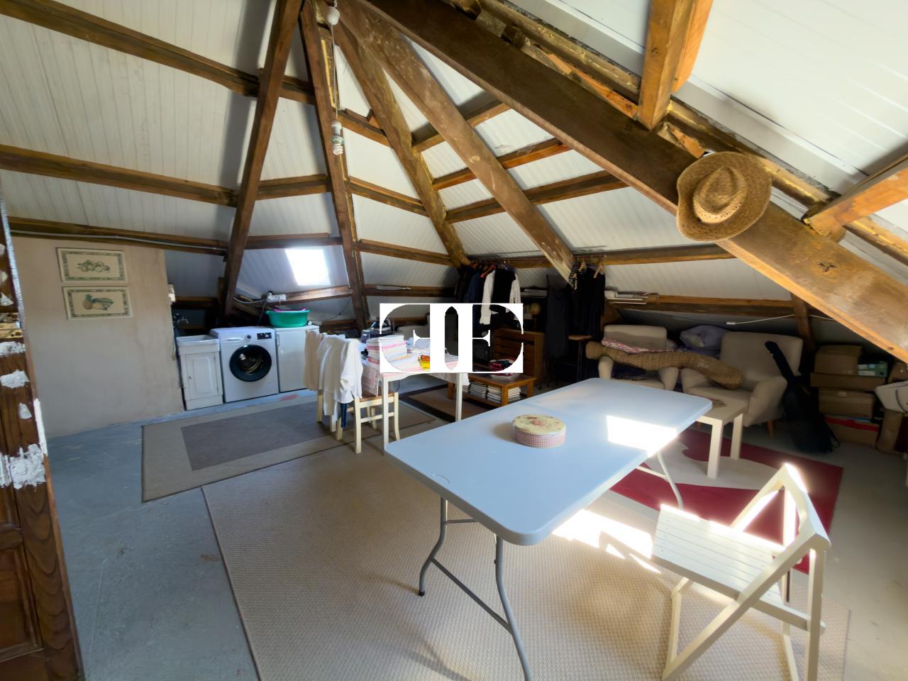 178300063824800172063_178298019348 Piso exclusivo de 215 m² en venta en la peatonal de O Calvario (Vigo) con terrazas, vistas panorámicas a la ría y gran trastero privado.