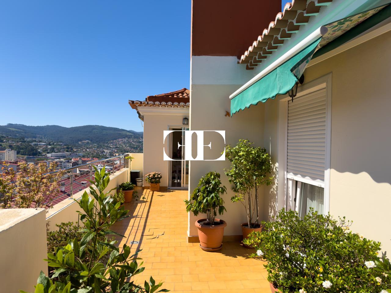 178300064901900172063_178298032123 Piso exclusivo de 215 m² en venta en la peatonal de O Calvario (Vigo) con terrazas, vistas panorámicas a la ría y gran trastero privado.