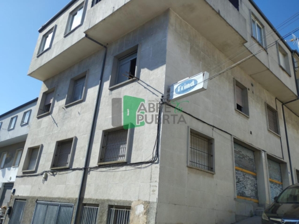 LOCAL PARA HACER VIVIENDA