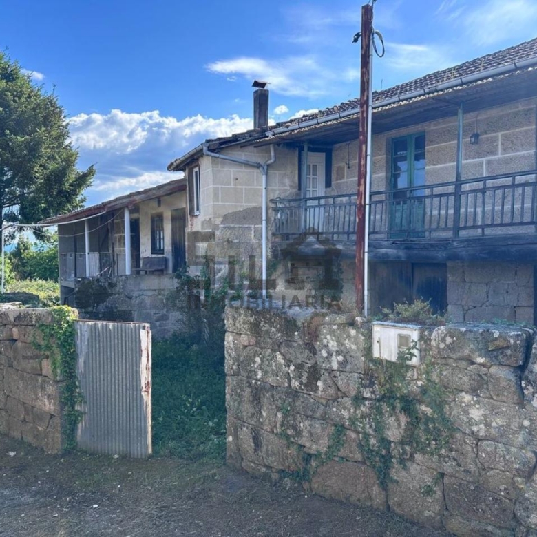 CASA DE PUEBLO EN GUSTEY