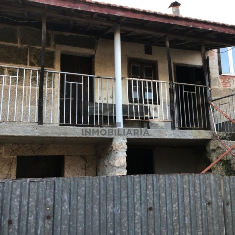 CASA DE PUEBLO EN GUSTEY