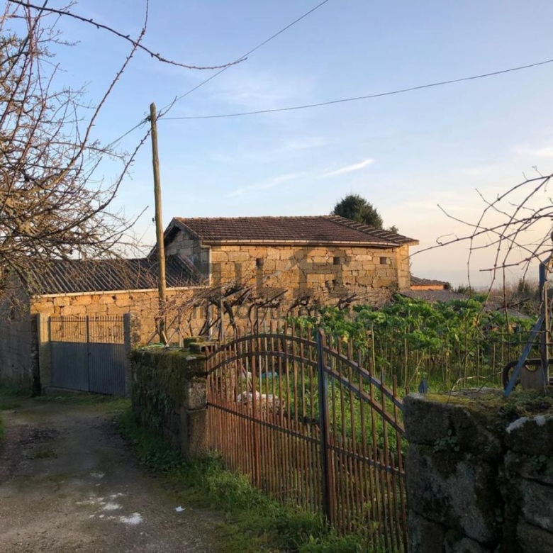 CASA DE PUEBLO EN GUSTEY
