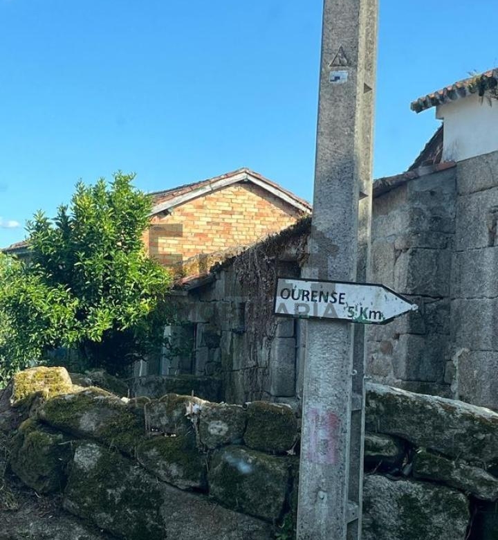 CASA DE PUEBLO EN GUSTEY