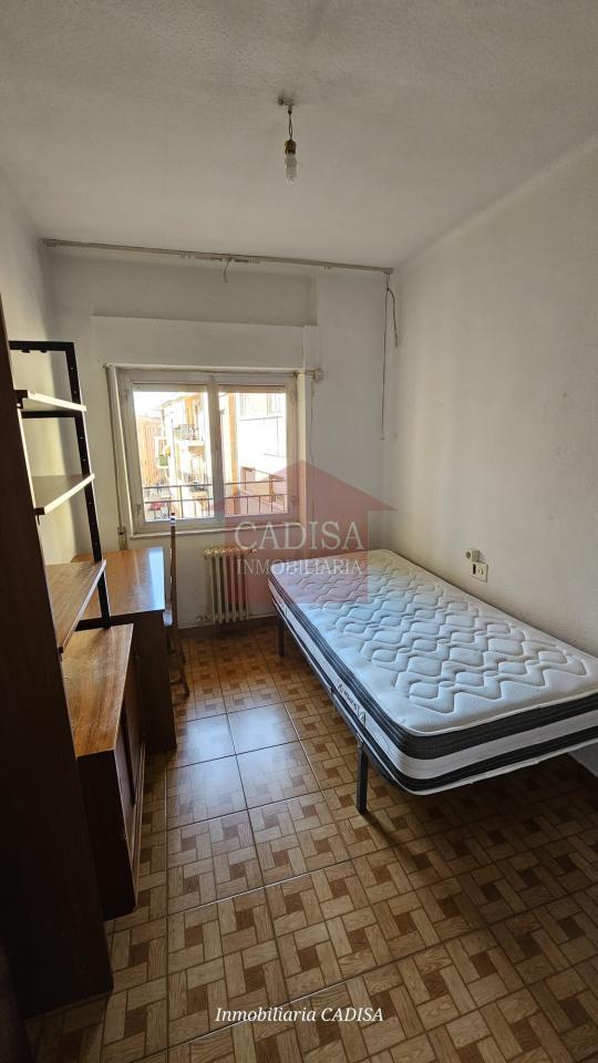 178332650801000165491_175636854563 PISO EN ALQUILER PARA CHICAS ESTUDIANTES, CÉNTRICO Y CAMPUS. REF 10464