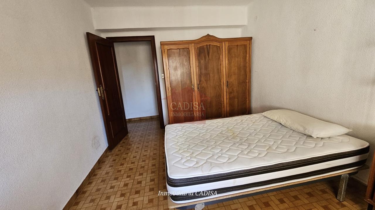 178332650882800165491_175636854560 PISO EN ALQUILER PARA CHICAS ESTUDIANTES, CÉNTRICO Y CAMPUS. REF 10464