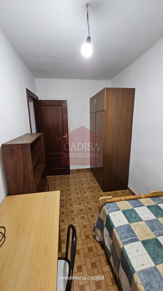 178332651045600165491_175636854575 PISO EN ALQUILER PARA CHICAS ESTUDIANTES, CÉNTRICO Y CAMPUS. REF 10464