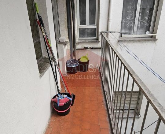 PISO EN ALQUILER PARA CHICAS ESTUDIANTES, CÉNTRICO Y CAMPUS. REF 10464