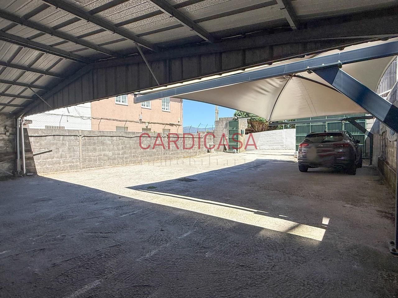 178333589259700172108_178332831928 Vivienda amplia y muy luminosa con vistas al mar y dos plazas de garaje en la zona de Teis.