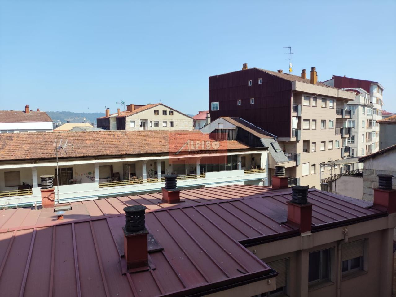 178341970816900172139_178341953007 Piso en Ourense