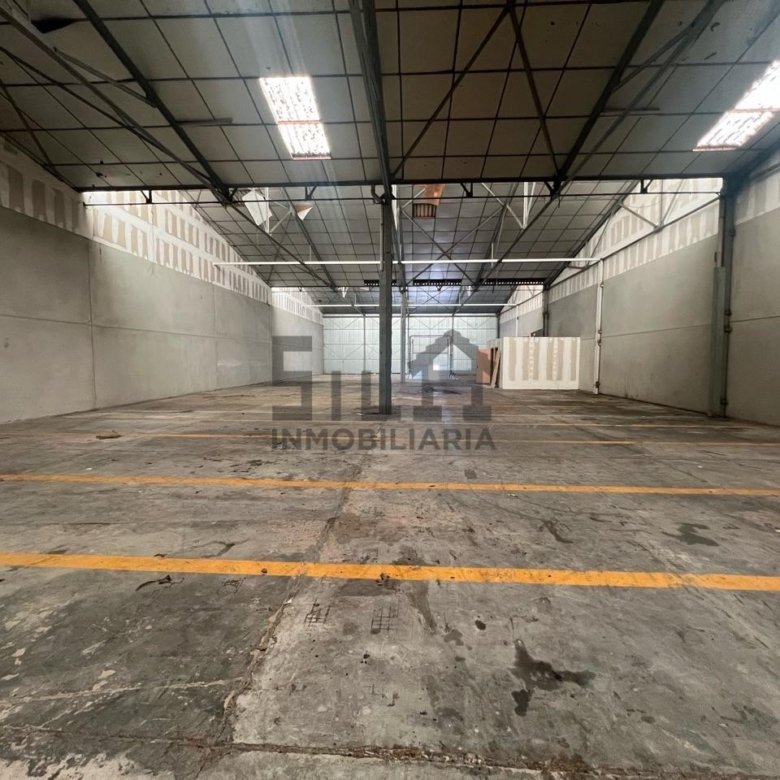ALQUILER NAVE POLÍGONO 21