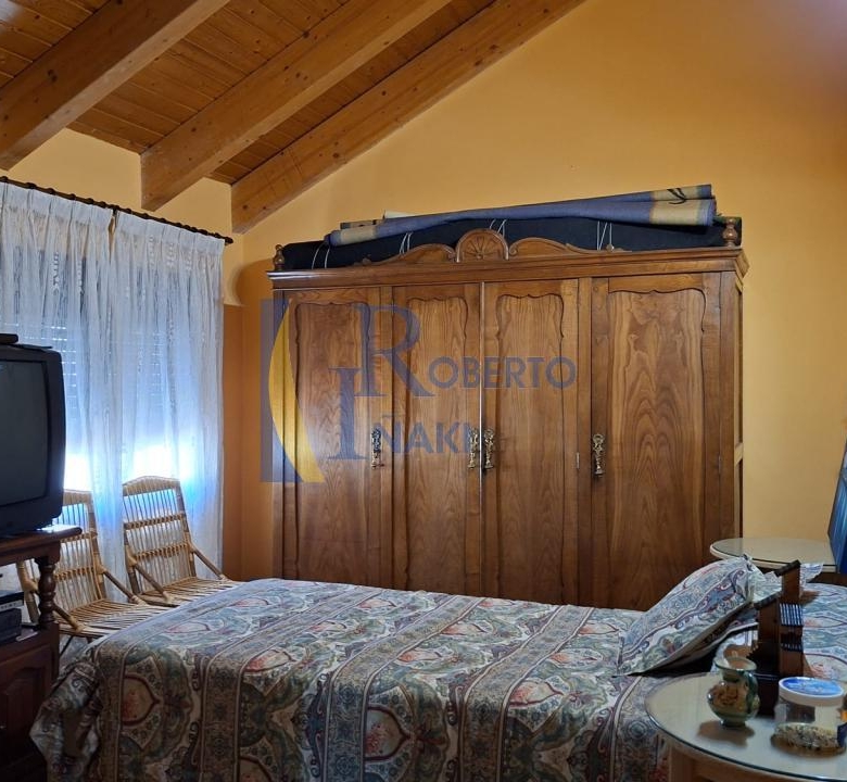 DUPLEX SEMI NUEVO