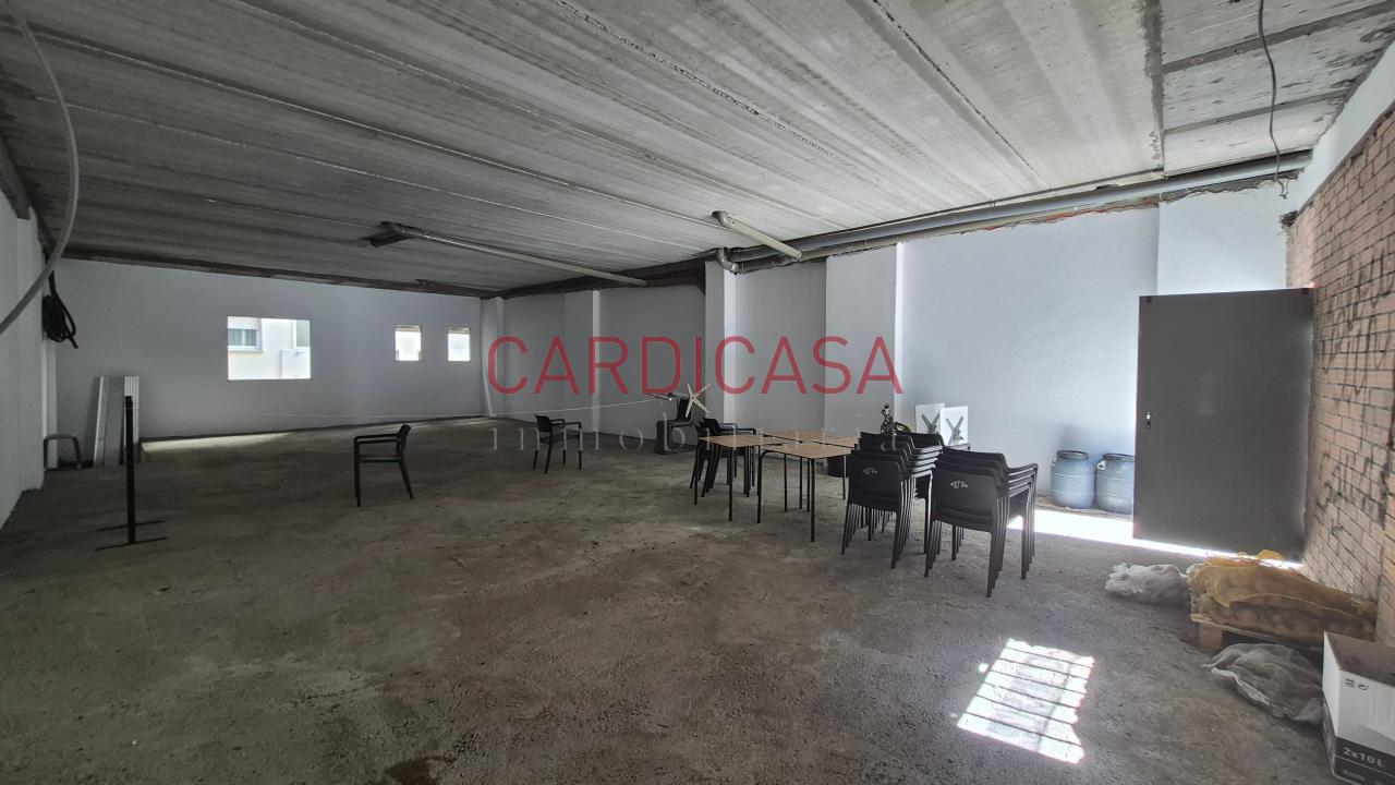 178361170925700021952_178344511106 Local comercial en alquiler