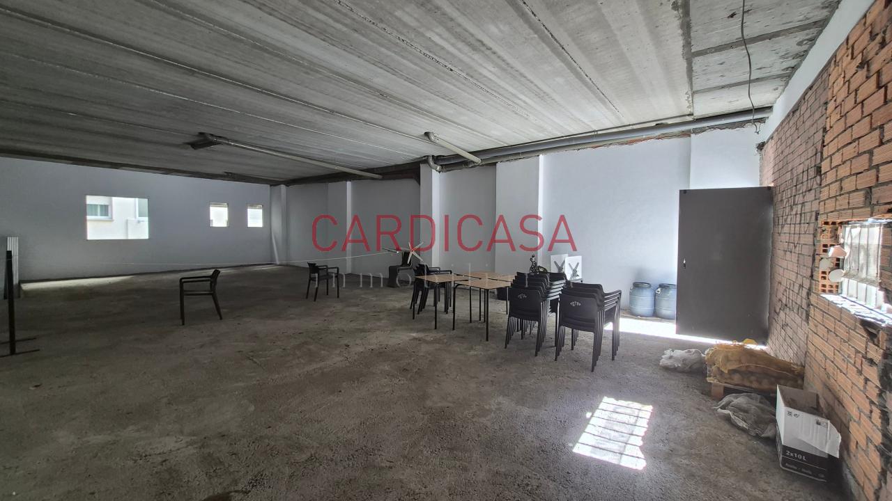 178361171042700021952_178344511494 Local comercial en alquiler