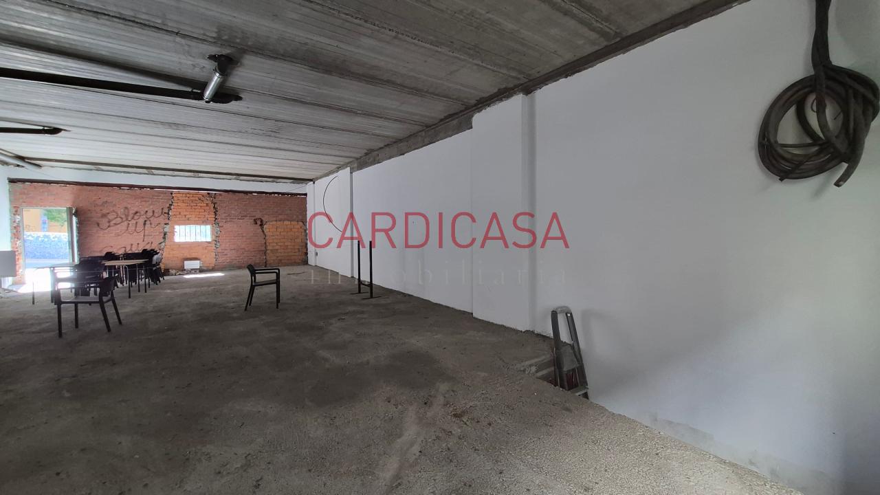 178361171378800021952_178344513386 Local comercial en alquiler