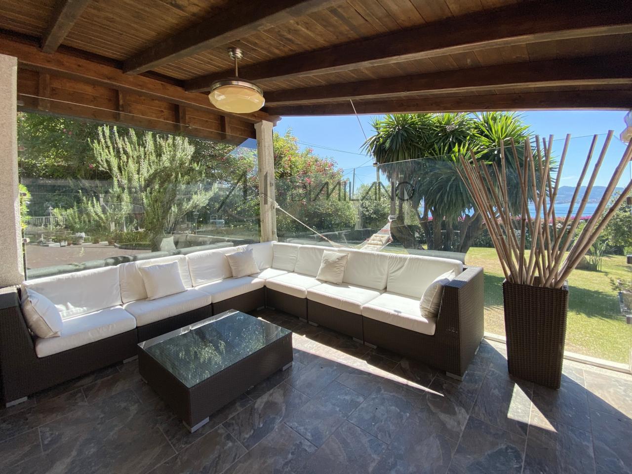 178367785327100045174_178188546102 Chalet con piscina e increíbles vistas al mar