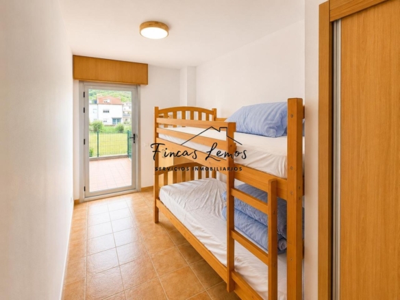 Piso en venta en Corcubión – Urbanización Chula Vista