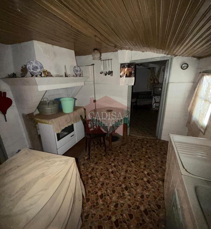 CASA EN VENTA EN MIRANDA DEL CASTAÑAR. REF. C4099