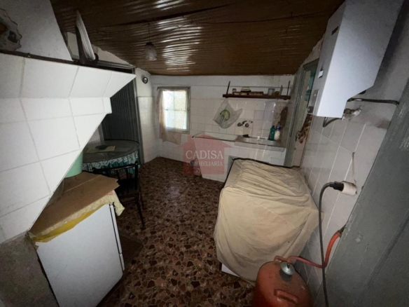 CASA EN VENTA EN MIRANDA DEL CASTAÑAR. REF. C4099