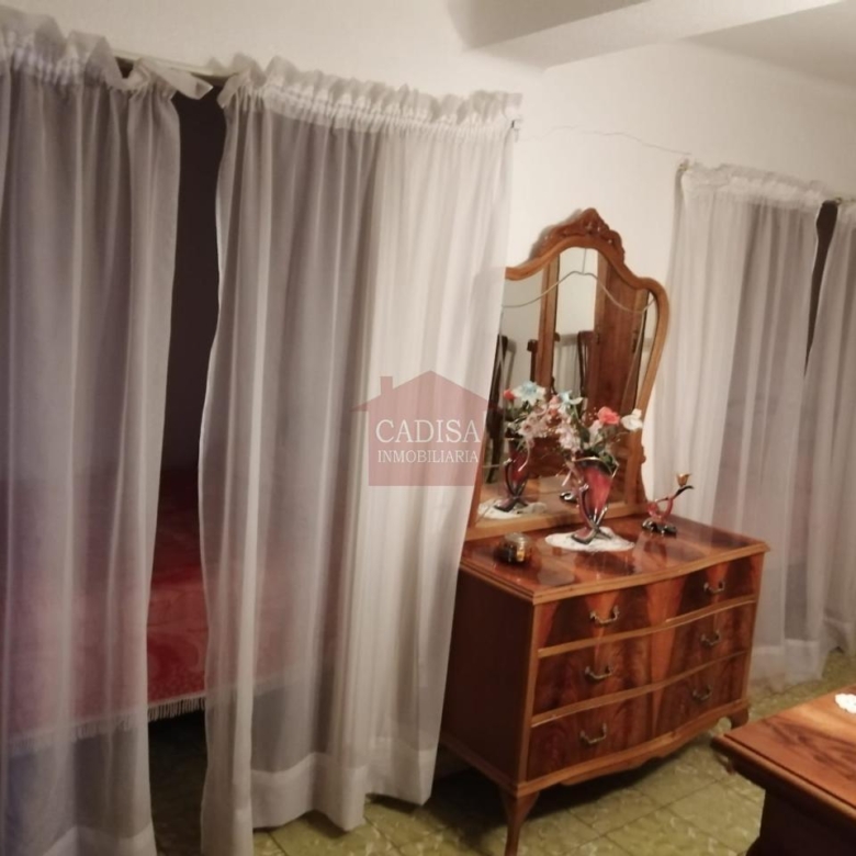 CASA EN VENTA EN MIRANDA DEL CASTAÑAR. REF. C4099