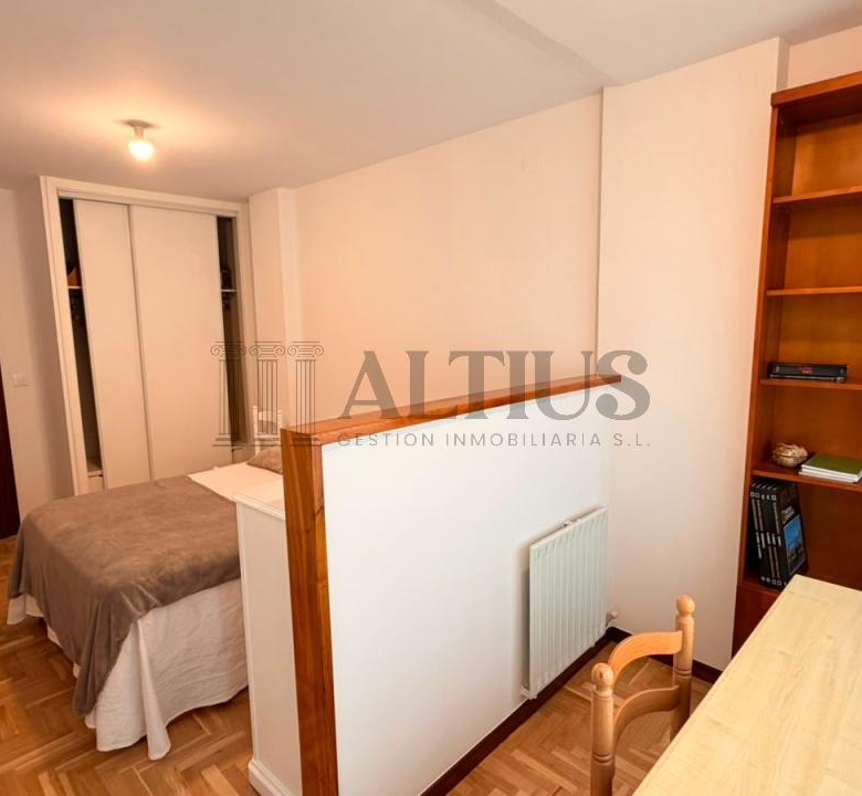 Habitación en Alquiler, Área Central. Solo chica estudiante