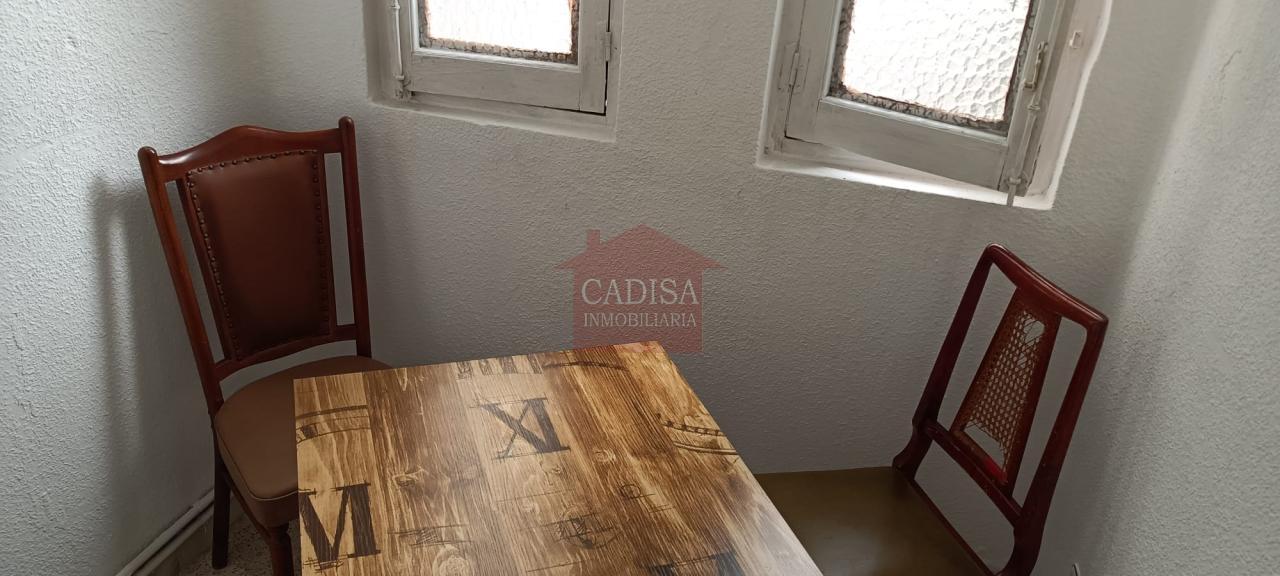 178462482112900165600_175689196403 ALQUILER DE PISO PARA ESTUDIANTES EN PLAZA DEL OESTE.REF:10466