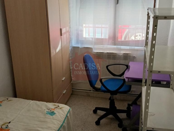 ALQUILER DE PISO PARA ESTUDIANTES EN PLAZA DEL OESTE.REF:10466