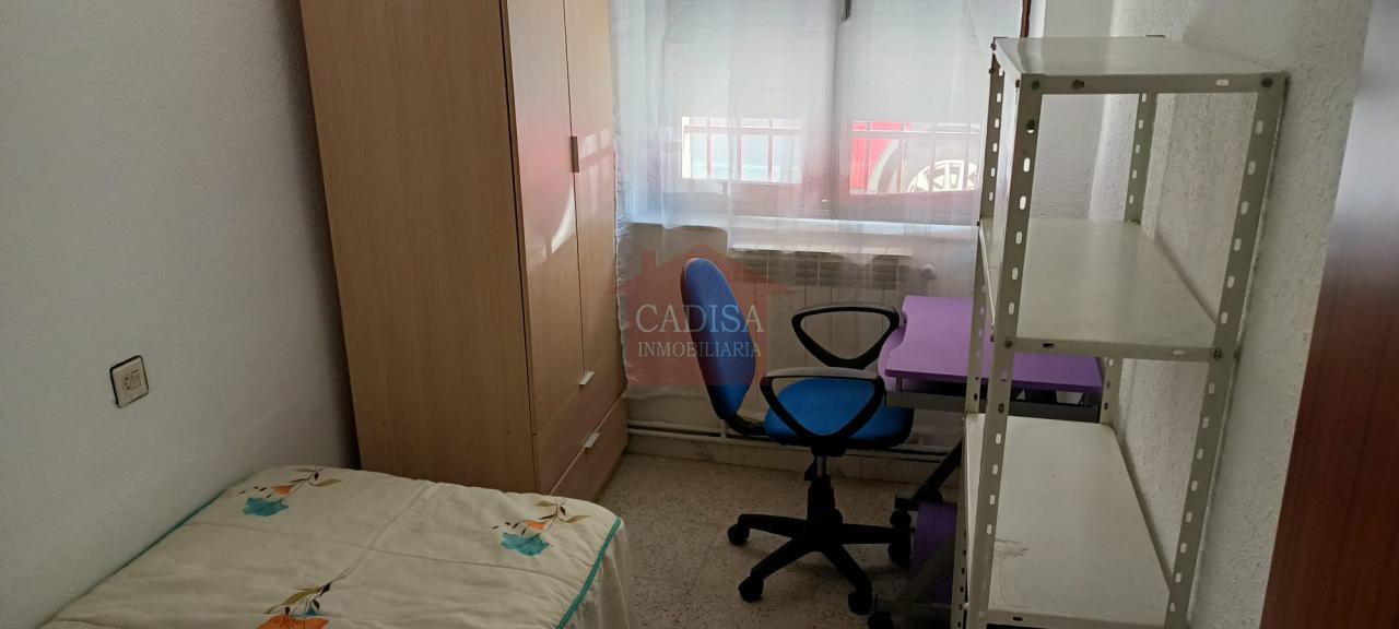 178462482362600165600_175689196672 ALQUILER DE PISO PARA ESTUDIANTES EN PLAZA DEL OESTE.REF:10466
