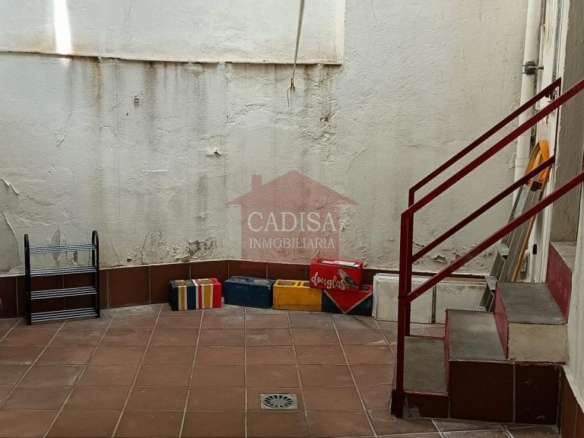ALQUILER DE PISO PARA ESTUDIANTES EN PLAZA DEL OESTE.REF:10466