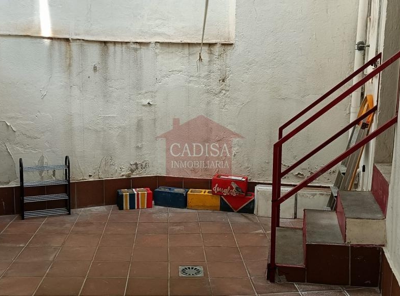 ALQUILER DE PISO PARA ESTUDIANTES EN PLAZA DEL OESTE.REF:10466
