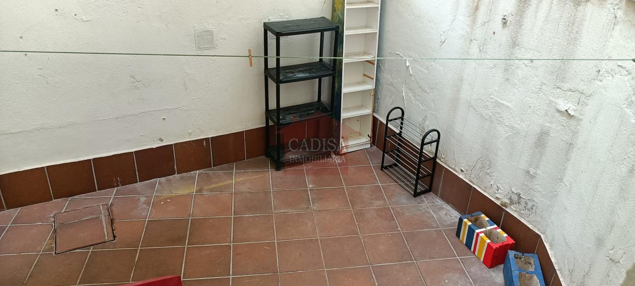 178462482678000165600_175689197044 ALQUILER DE PISO PARA ESTUDIANTES EN PLAZA DEL OESTE.REF:10466
